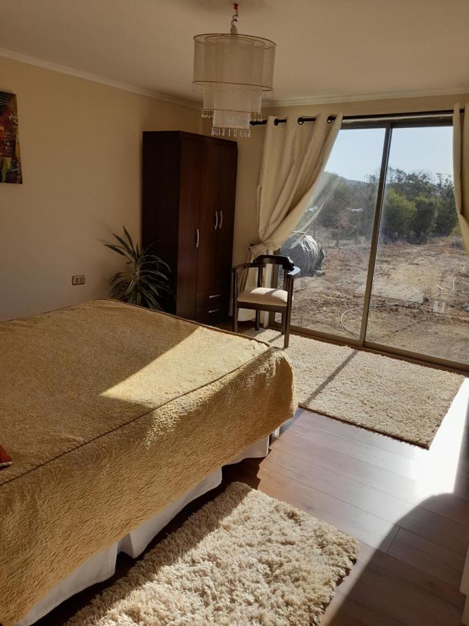 Entre Tizones Y Brujos Pension Olmué Buitenkant foto